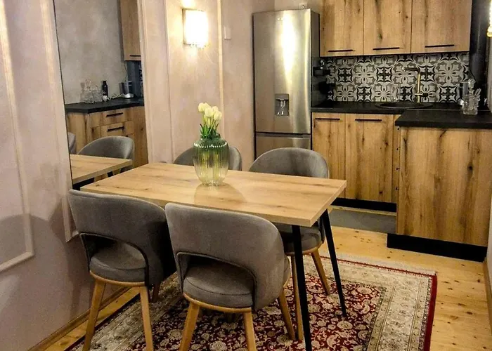 Mihail - Old Town Of Guest house Kavala