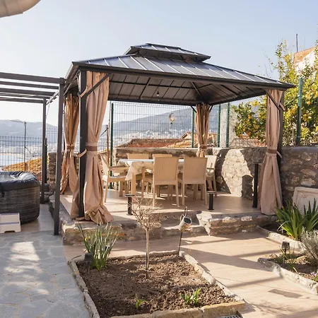 Mihail - Old Town Of Affittacamere Kavala