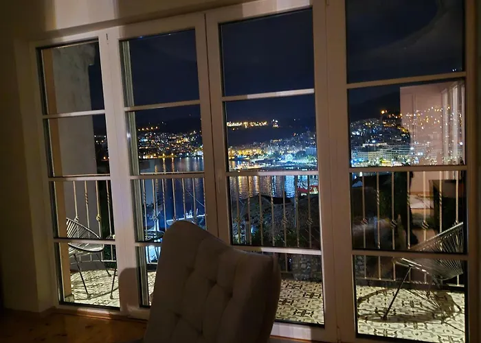 Mihail - Old Town Of Gæstehus Kavala